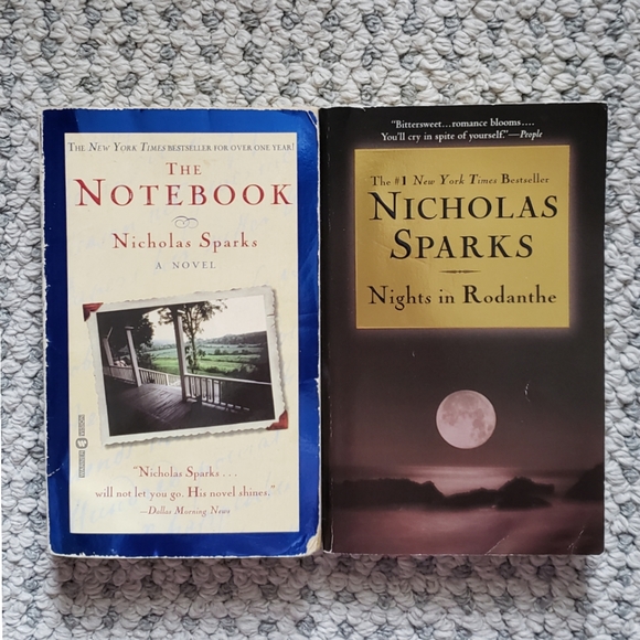 BOOKS--2 Nicholas Sparks Paperback - Picture 3 of 3